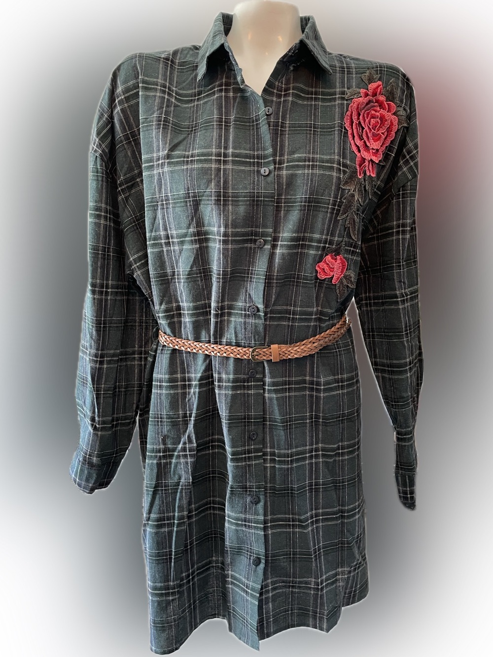 Passport Women’s Green and Black and Green Plaid Button-Front Dress